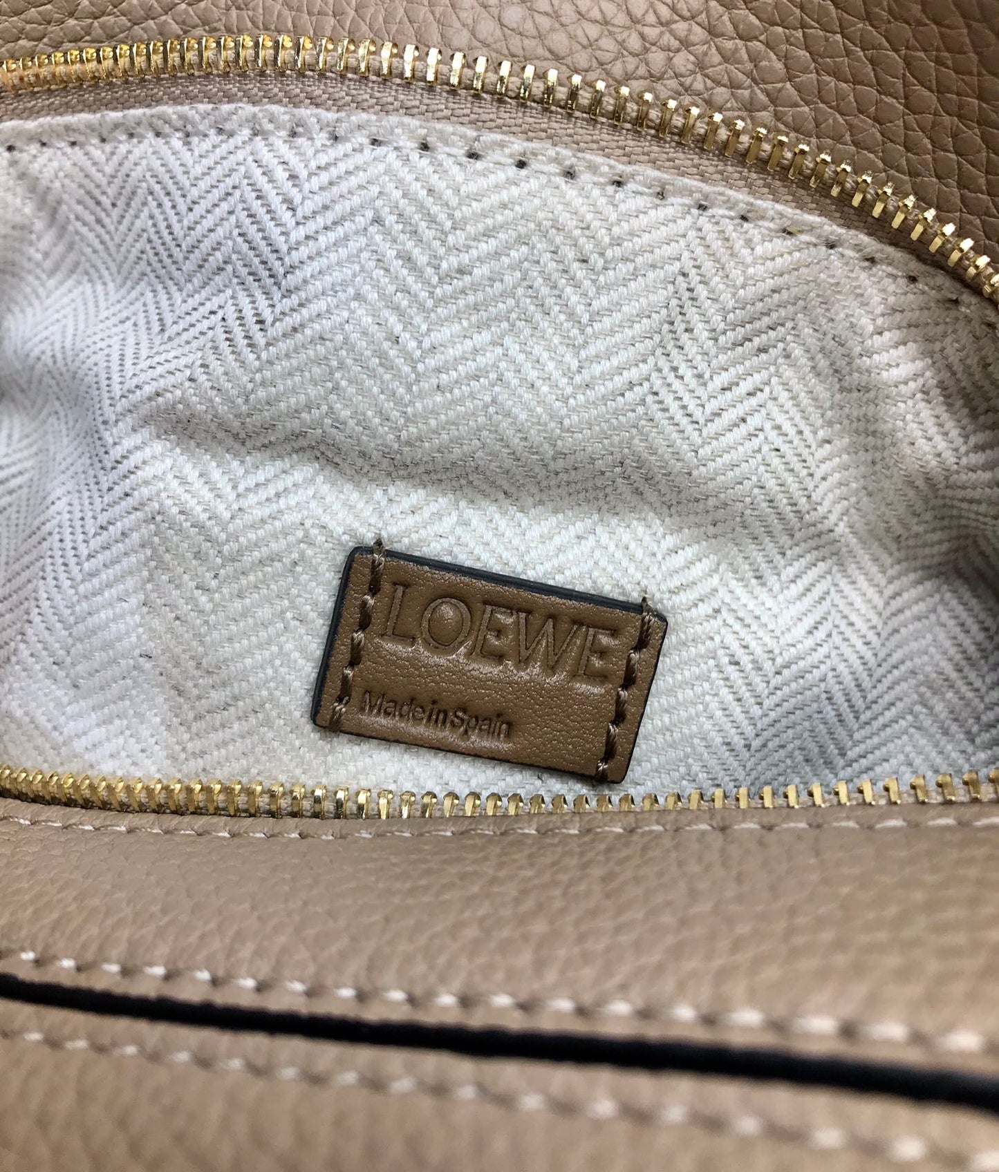 LOE MINI 18 PUZZLE BAG IN DARK KHAKI GREEN CALFSKIN mysite