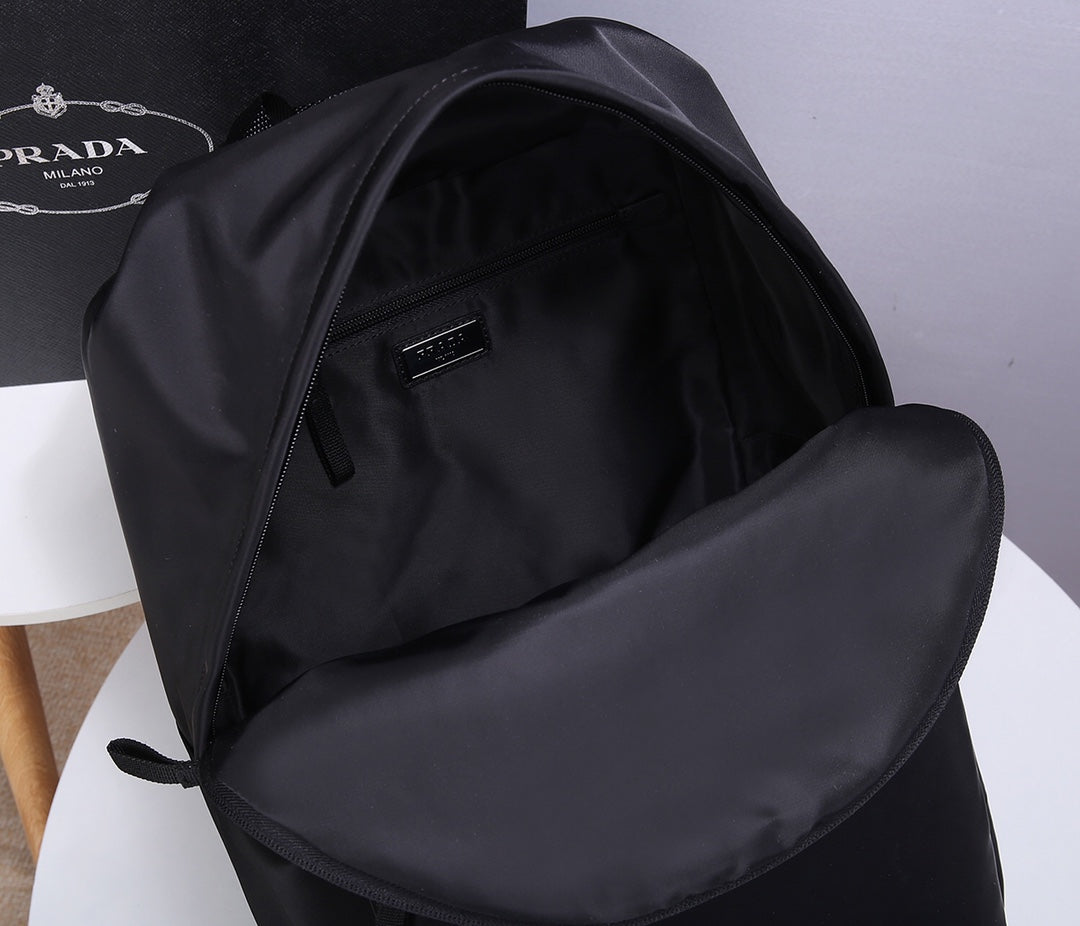 PRA BACKPACK 39 IN BLACK RE-NYLON AND SAFFIANO LEATHER mysite
