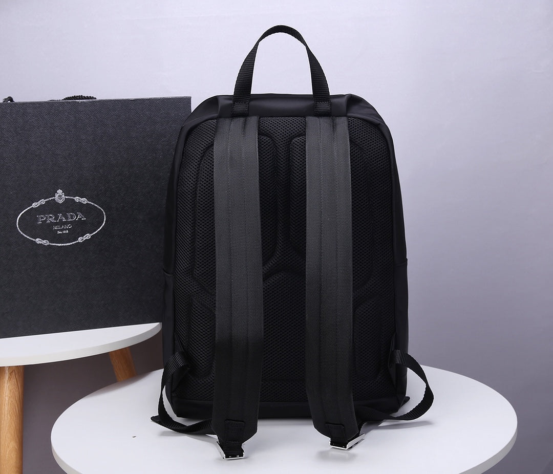 PRA BACKPACK 39 IN BLACK RE-NYLON AND SAFFIANO LEATHER mysite