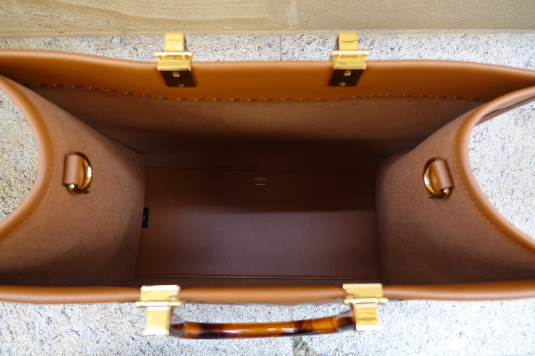 Fend Sunshine Large Bag 40.5 Tan Leather mysite