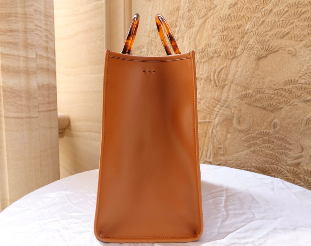 Fend Sunshine Large Bag 40.5 Tan Leather mysite