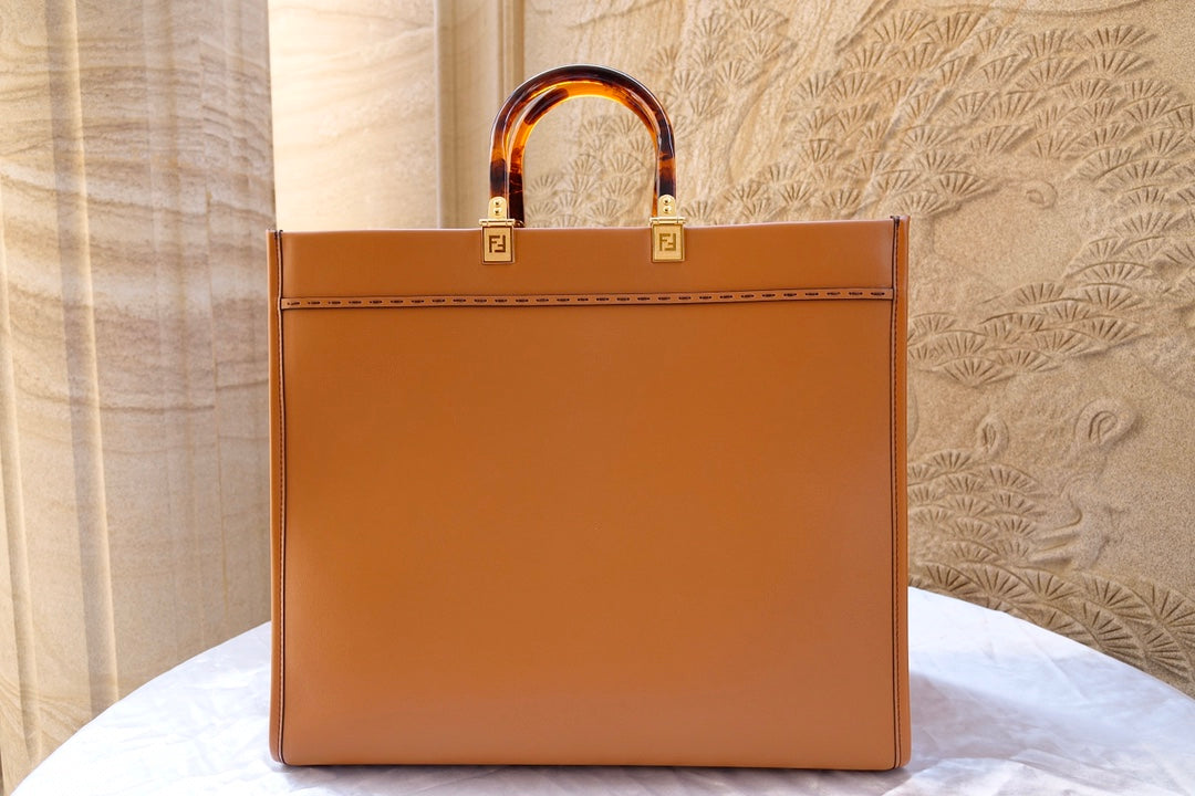 Fend Sunshine Large Bag 40.5 Tan Leather mysite