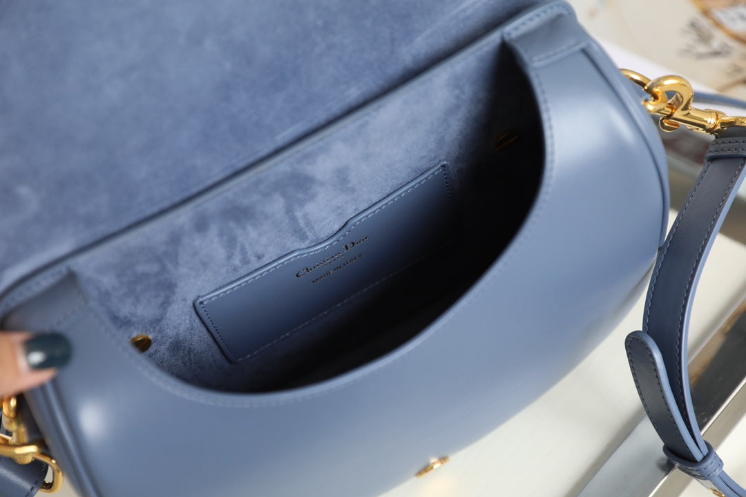 MEDIUM CD BOBBY 22CM BLUE CALFSKIN GOLD HARDWARE mysite