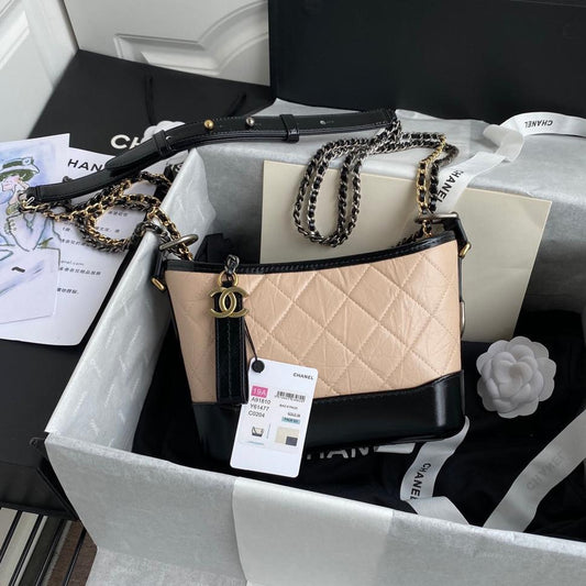 CC GABRIELLE SMALL 20CM  HOBO BAG BEIGE BLACK CALFSKIN mysite