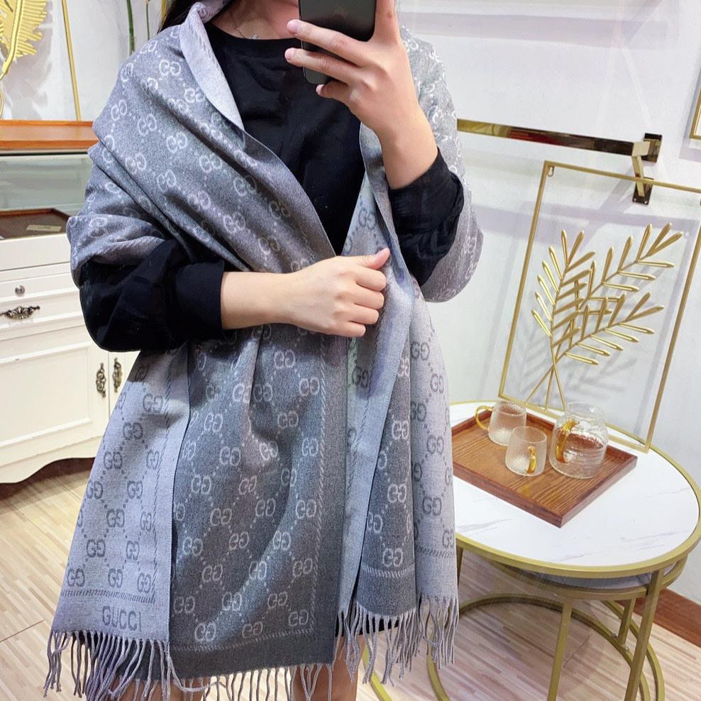 JACQUARD PATTERN KNIT SCARF 180 CM IN COOL GRAY WOOL 402421 mysite