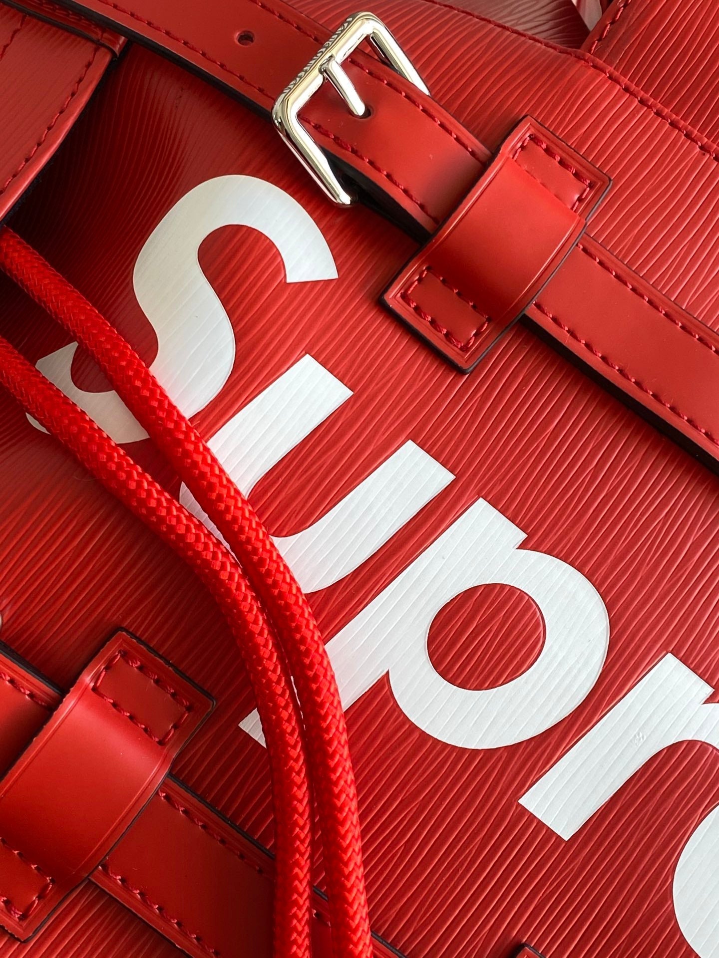 LV x SUPREME CHRISTOPHER SMALL BACKPACK 47 IN RED EPI CALFSKIN mysite