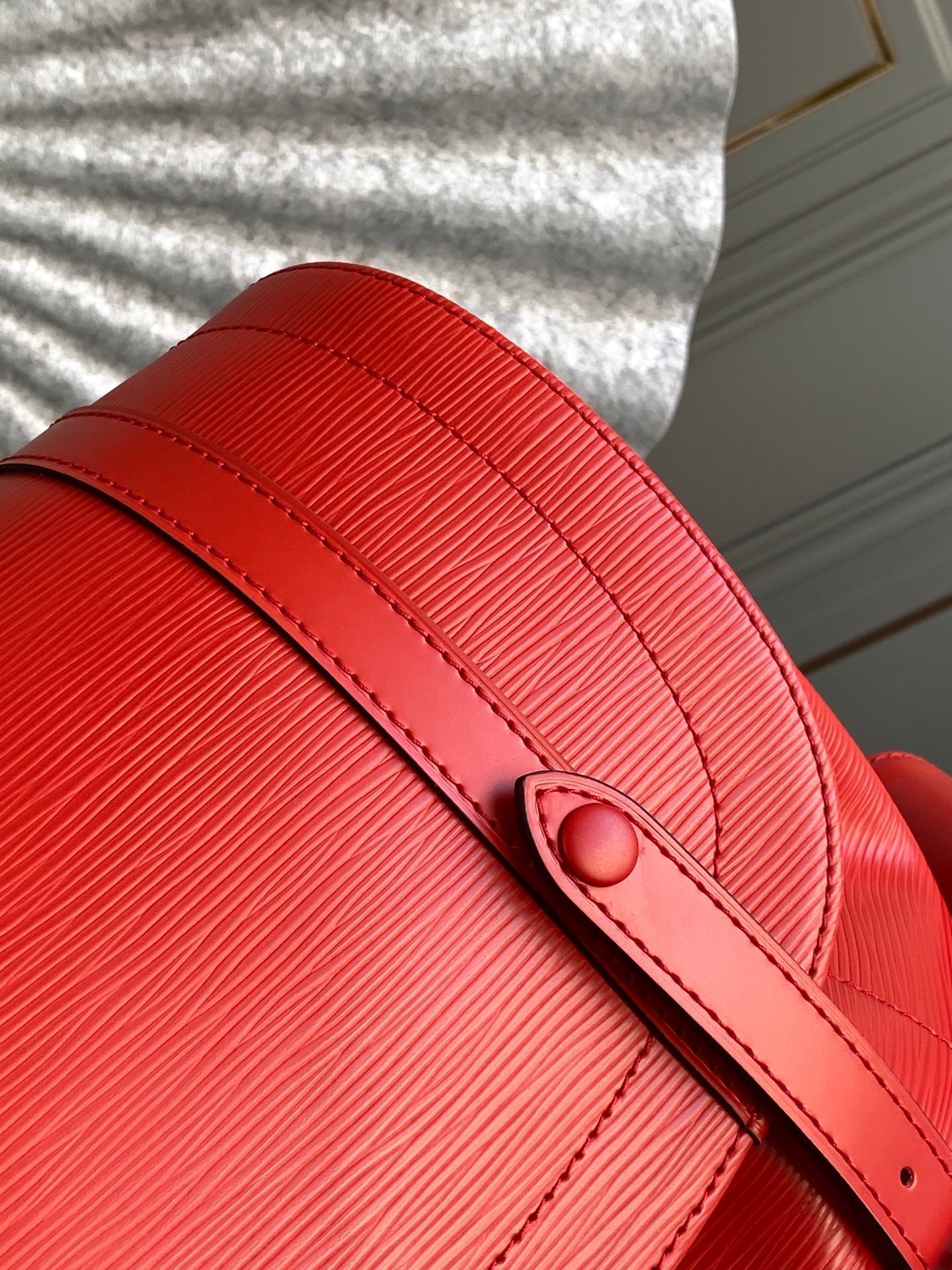 LV x SUPREME CHRISTOPHER SMALL BACKPACK 47 IN RED EPI CALFSKIN mysite