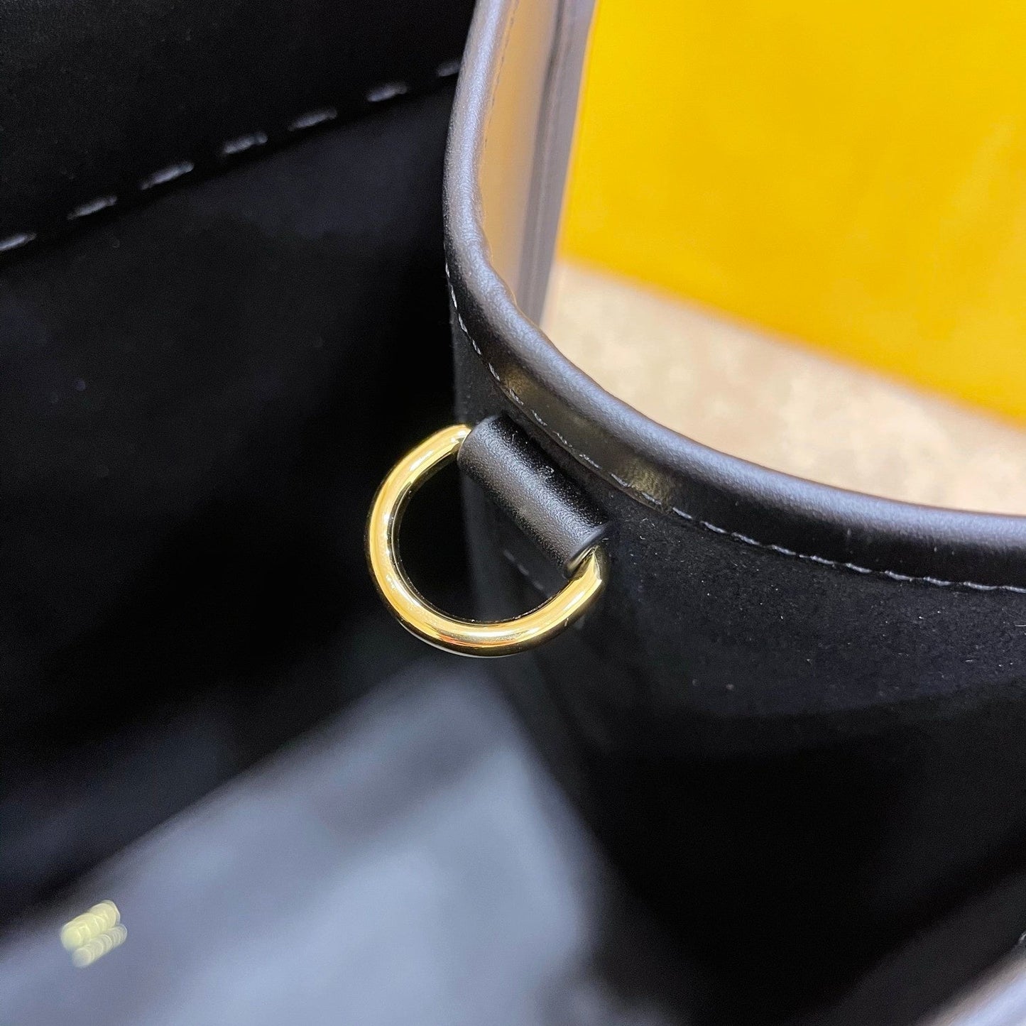 SHINE 40 TOTE BAG IN BLACK EMBOSSED CALFSKIN mysite