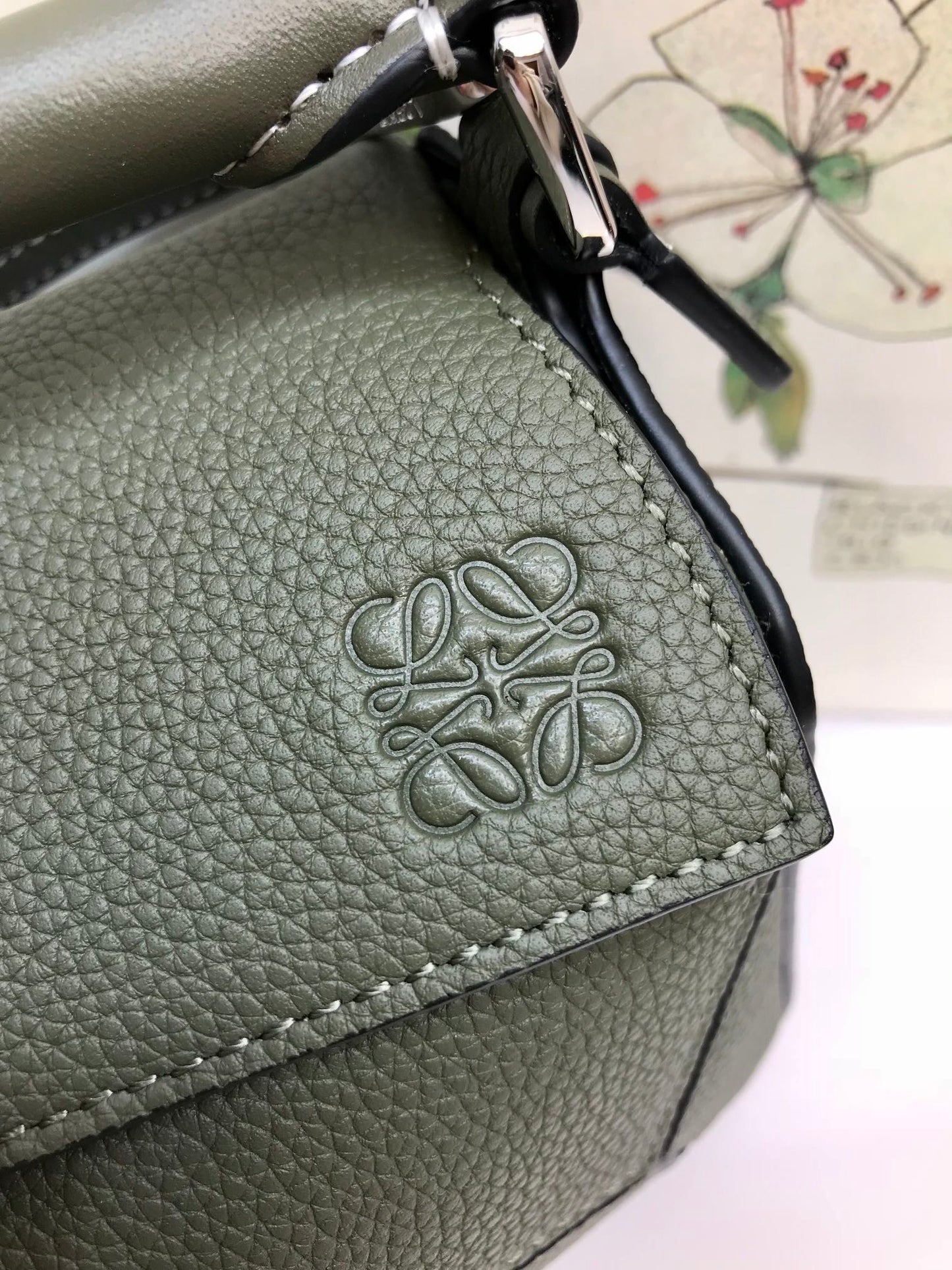 LOE MINI 18 PUZZLE BAG IN JUNIPER GREEN CALFSKIN mysite