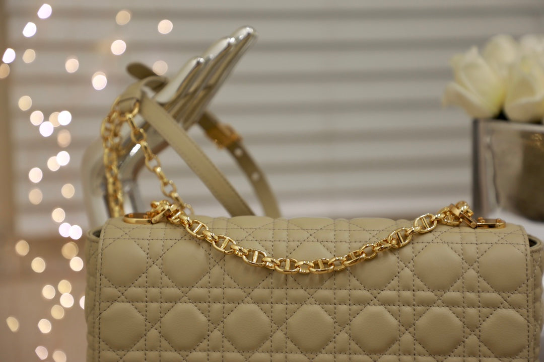 LARGE CARO BAG 28 LIGHT BEIGE CALFSKIN mysite