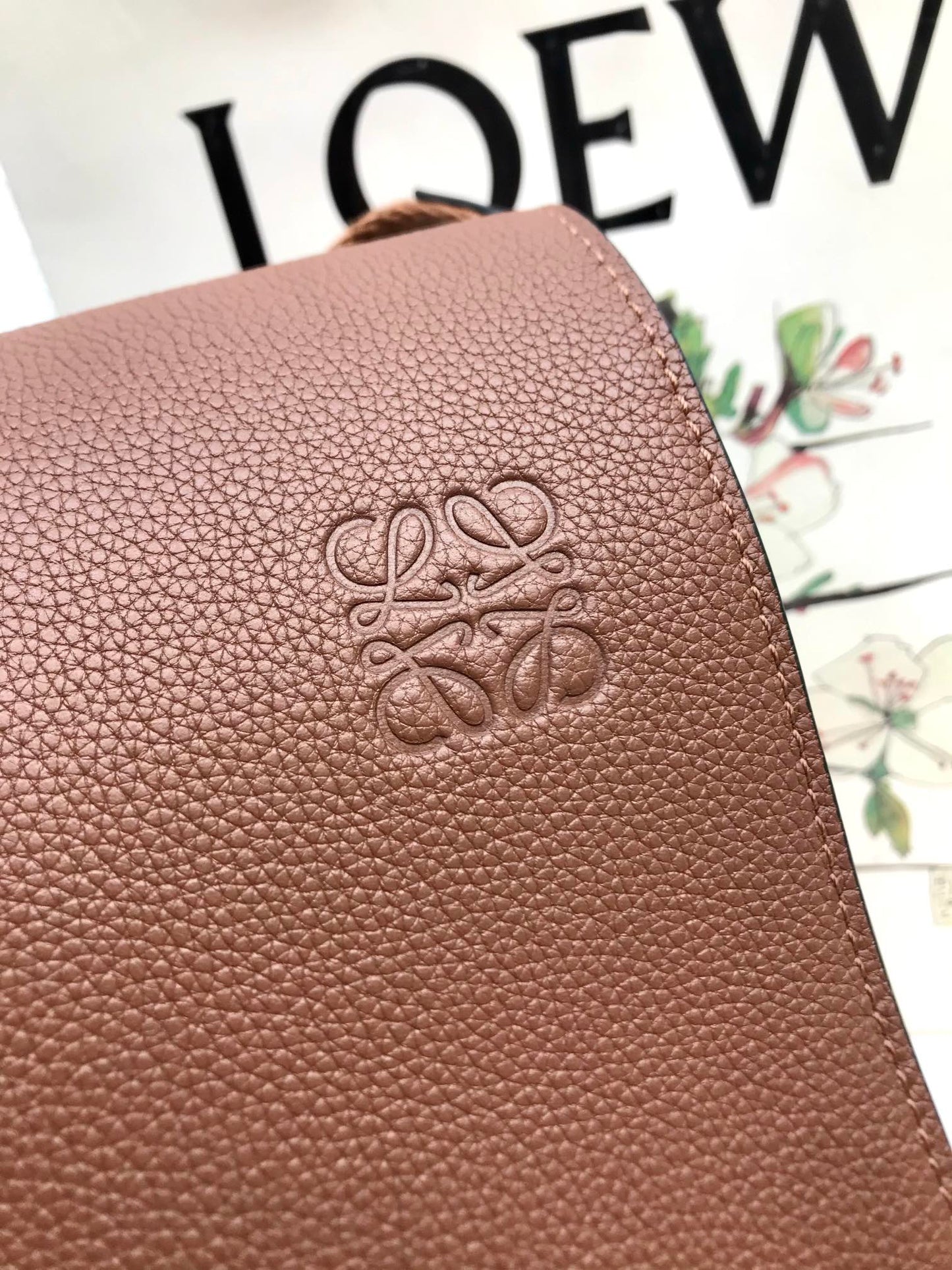 LOE 33 XS MILITARY MESSENGER BAG IN WINTER BROWN CALFSKIN AND JACQUARD mysite