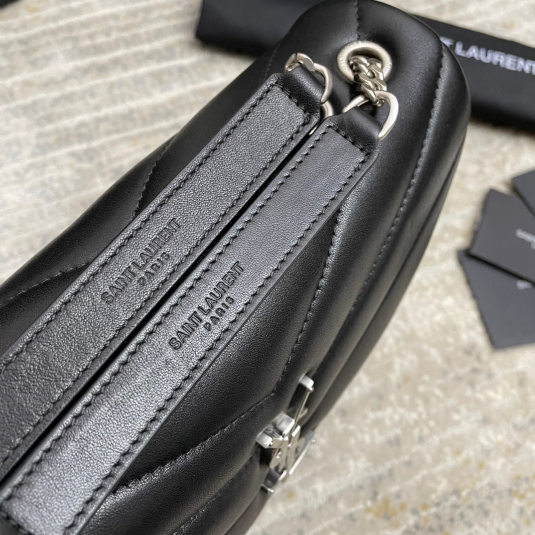 LOULOU SMALL 25 IN BLACK LAMBSKIN SILVER HARDWARE mysite