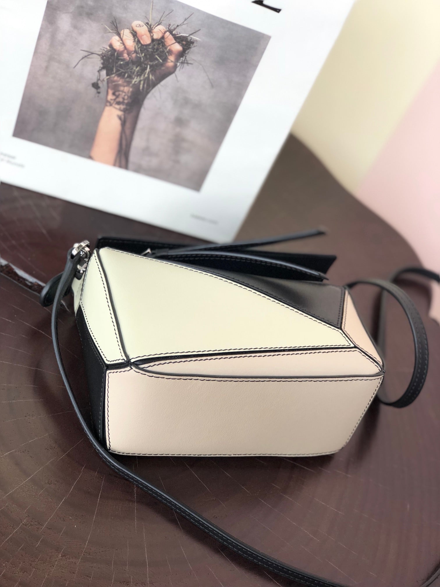 LOE MINI 18 PUZZLE BAG IN WHITE MIX BLACK CALFSKIN mysite