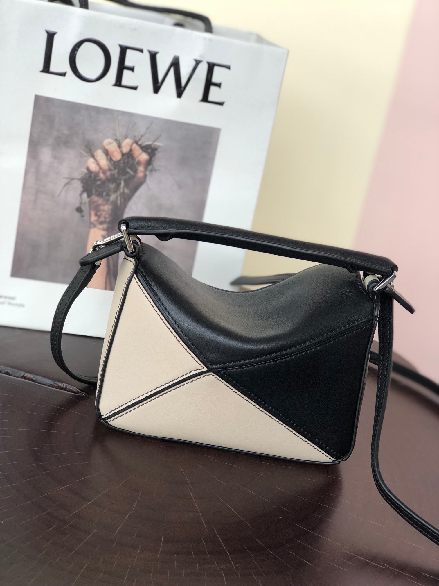 LOE MINI 18 PUZZLE BAG IN WHITE MIX BLACK CALFSKIN mysite