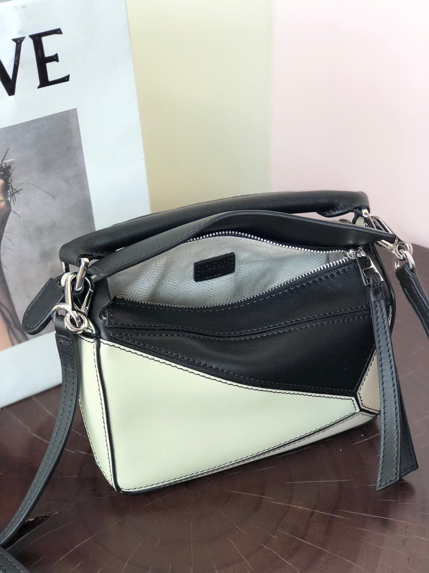 LOE MINI 18 PUZZLE BAG IN WHITE MIX BLACK CALFSKIN mysite