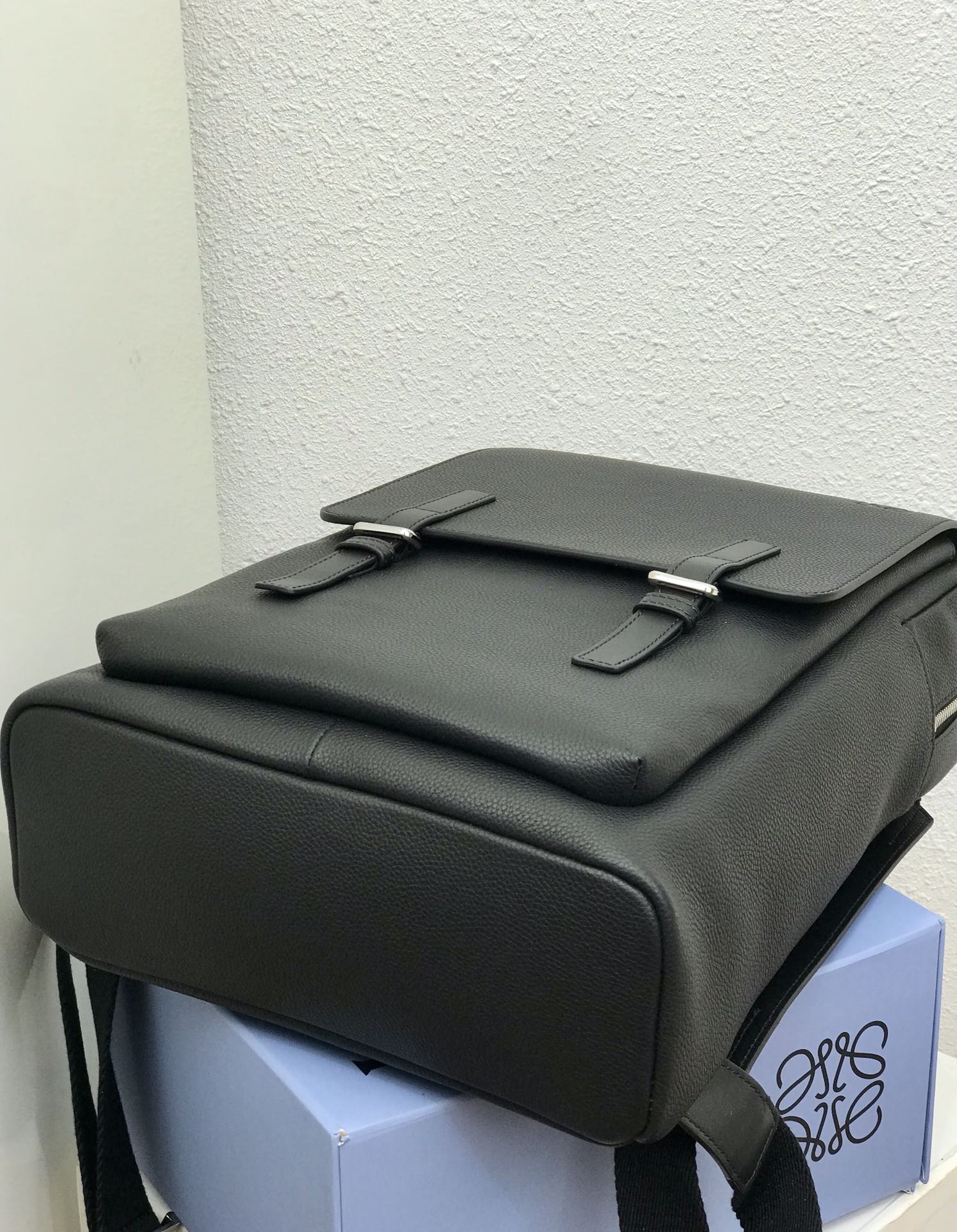 LOE 39 MILITARY BACKPACK IN BLACK SOFT GRAINED CALFSKIN mysite