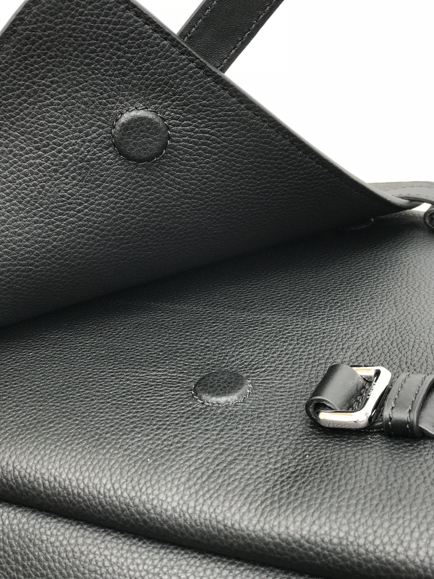 LOE 39 MILITARY BACKPACK IN BLACK SOFT GRAINED CALFSKIN mysite