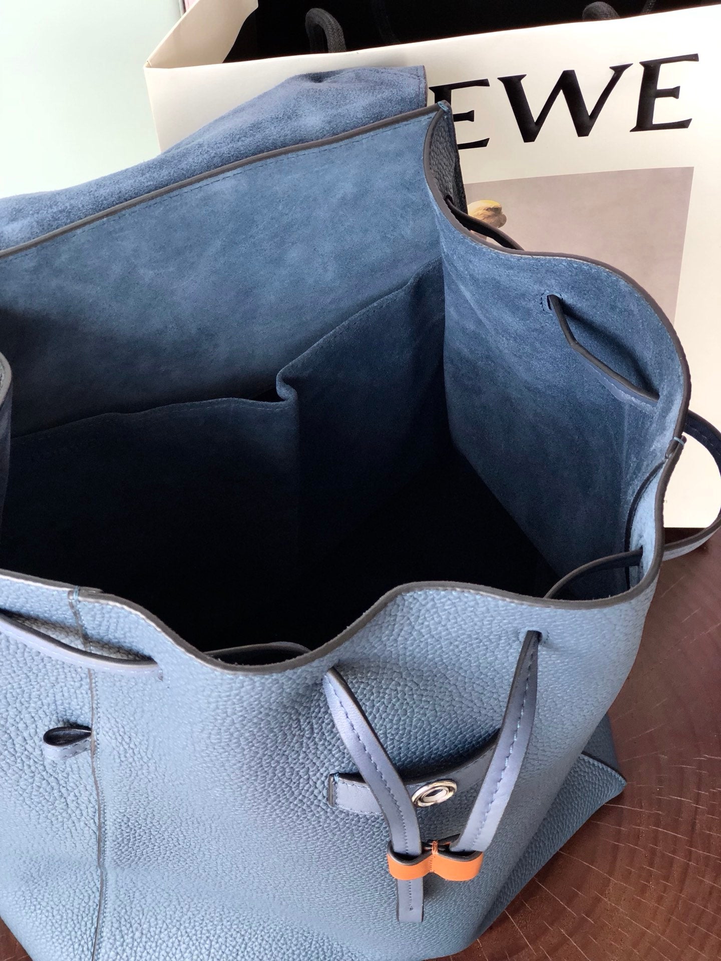 LOEWE FLAMENCO BACKPACK 31 IN NAVY BLUE CALFSKIN mysite