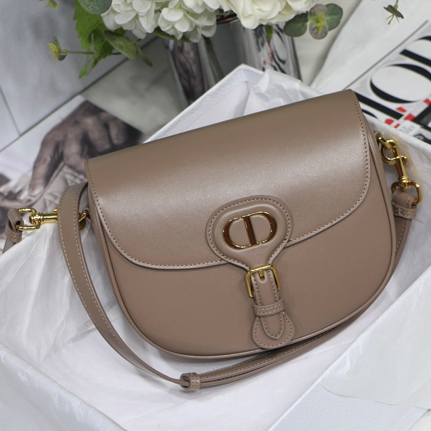 MEDIUM CD BOBBY 22CM DARK BROWN CALFSKIN GOLD HARDWARE mysite