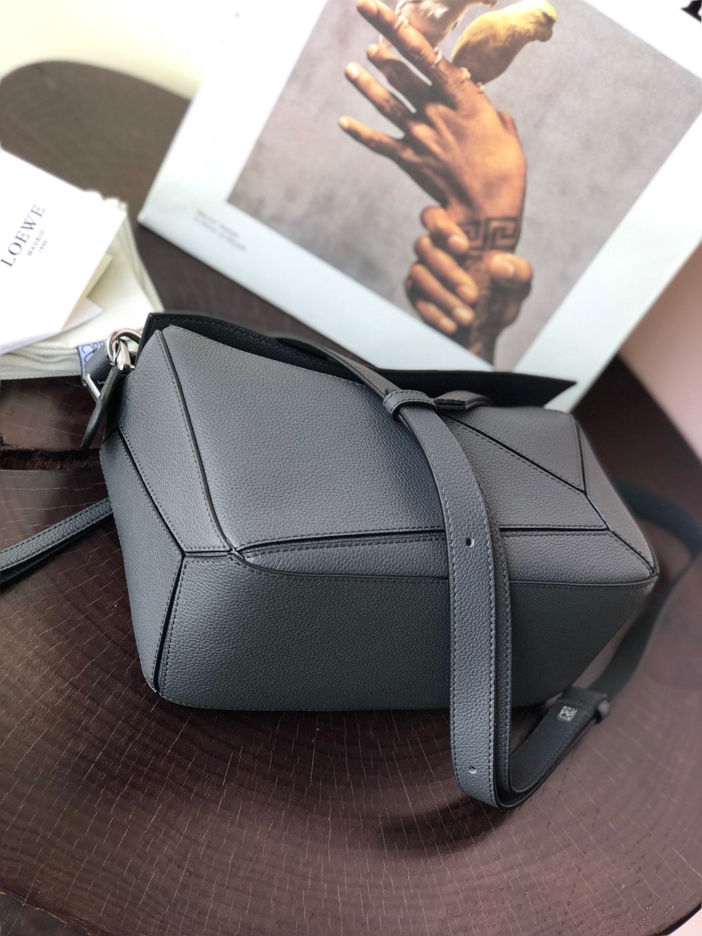 SMALL PUZZLE 24 BAG IN CLASSIC BLACK CALFSKIN mysite