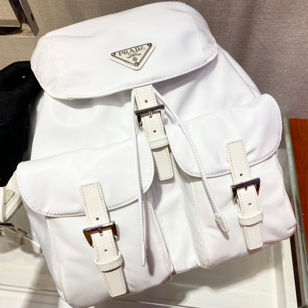 BACKPACK 32 IN WHITE PARACHUTE FABRIC mysite