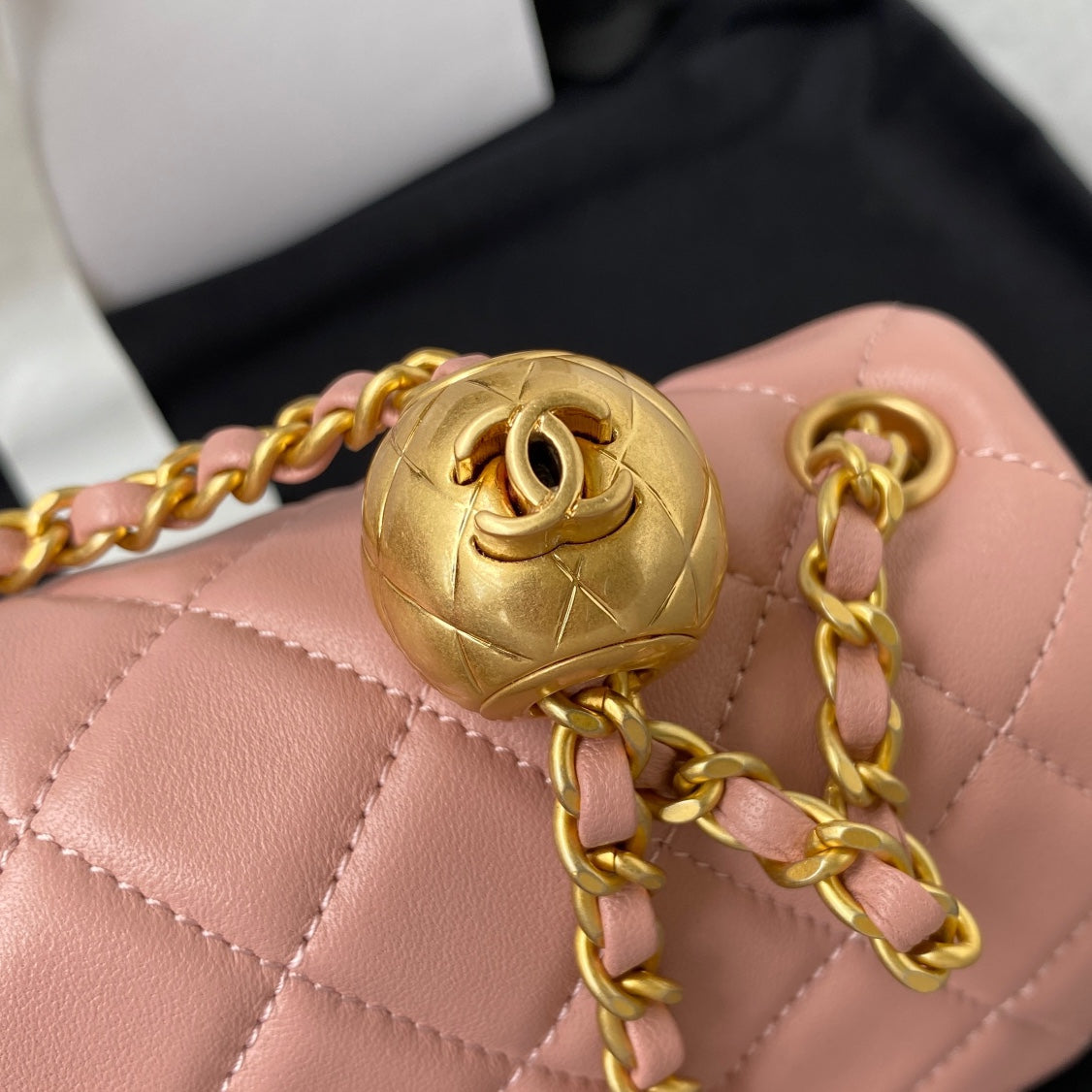Classic Mini Flap Bag 20cm Pink Lambskin Gold Hardware mysite
