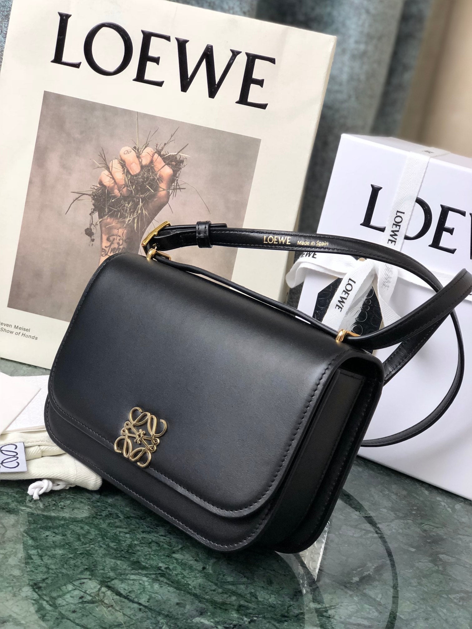LOE GOYA BAG 18 IN BLACK SILK CALFSKIN mysite