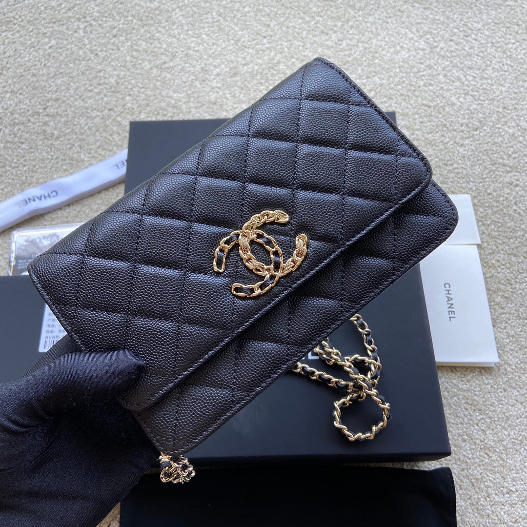 Classic Woc 20cm Black Grained Calfskin Leather CC mysite