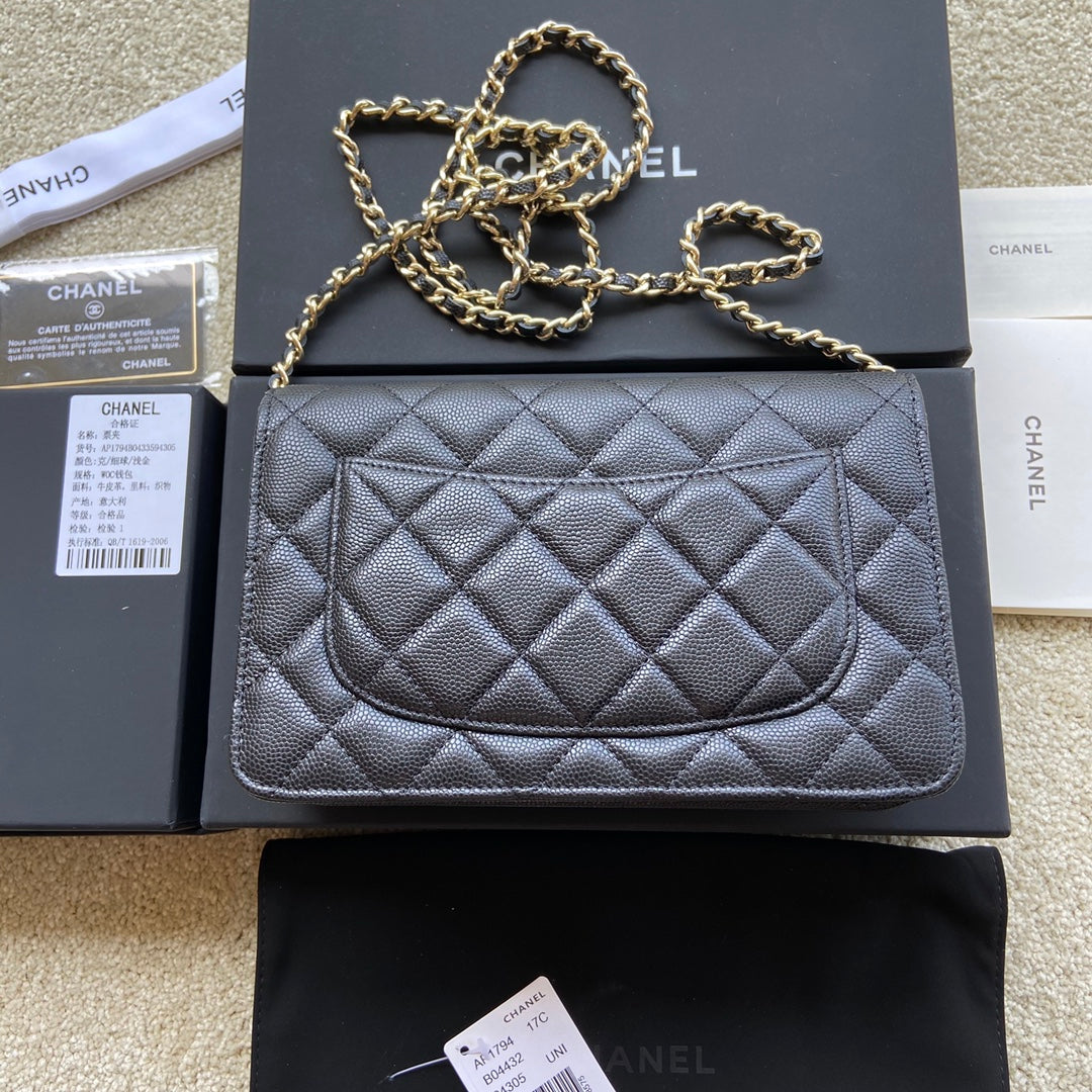 Classic Woc 20cm Black Grained Calfskin Leather CC mysite