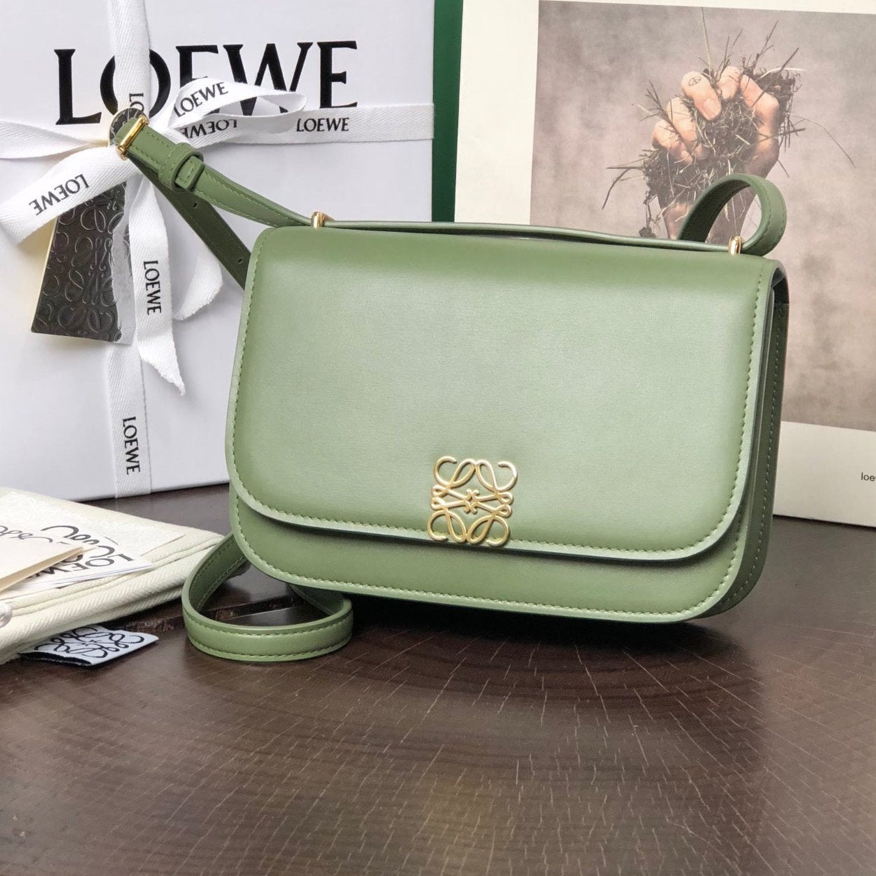 GOYA 18 BAG IN AVOCADO GREEN SILK CALFSKIN mysite