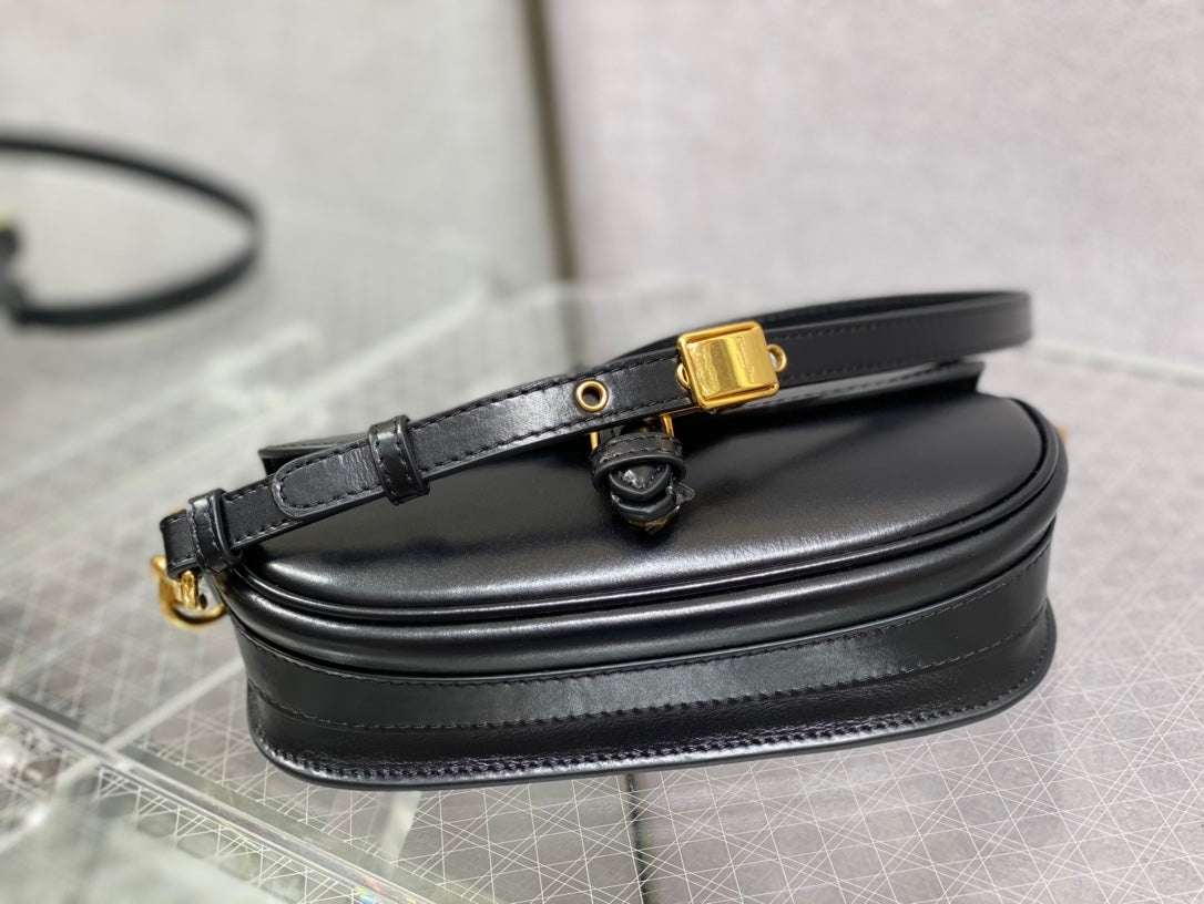 medium cd east west 22cm black calfskin ghw mysite