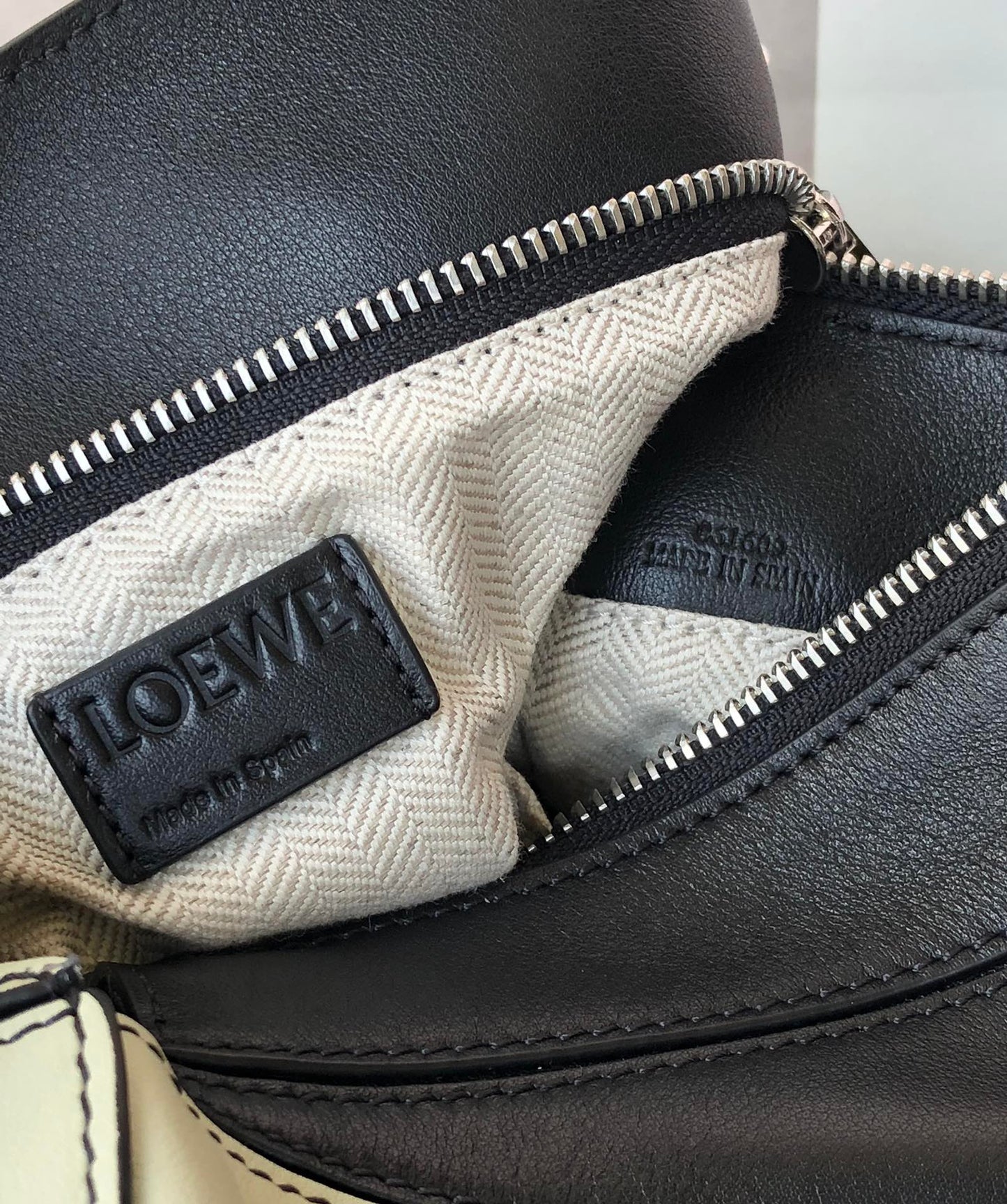 LOE MINI PUZZLE 18 BAG IN BLACK MIX WHITE CALFSKIN mysite