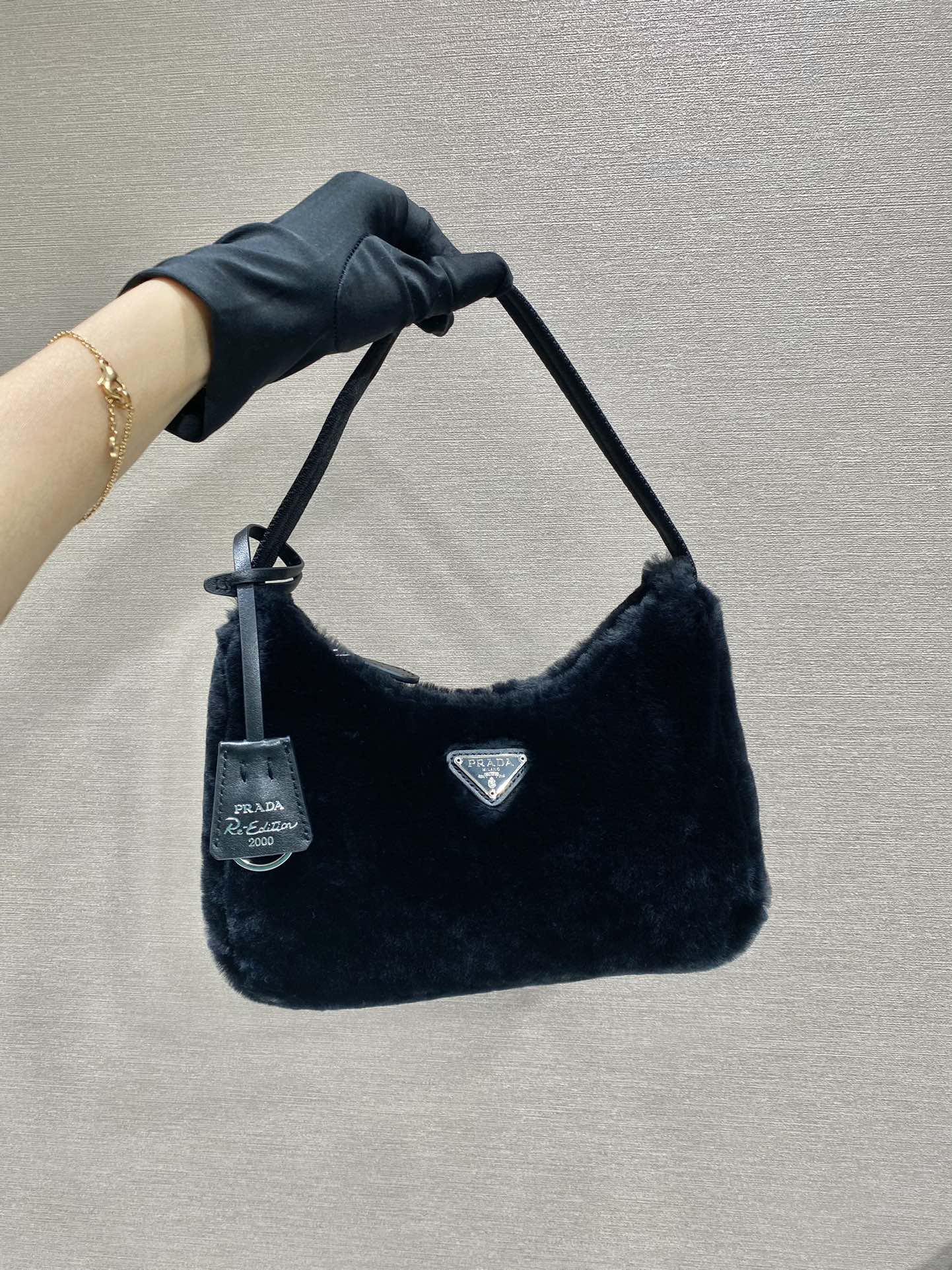 HOBO BAG 23 IN BLACK RABBIT FUR mysite