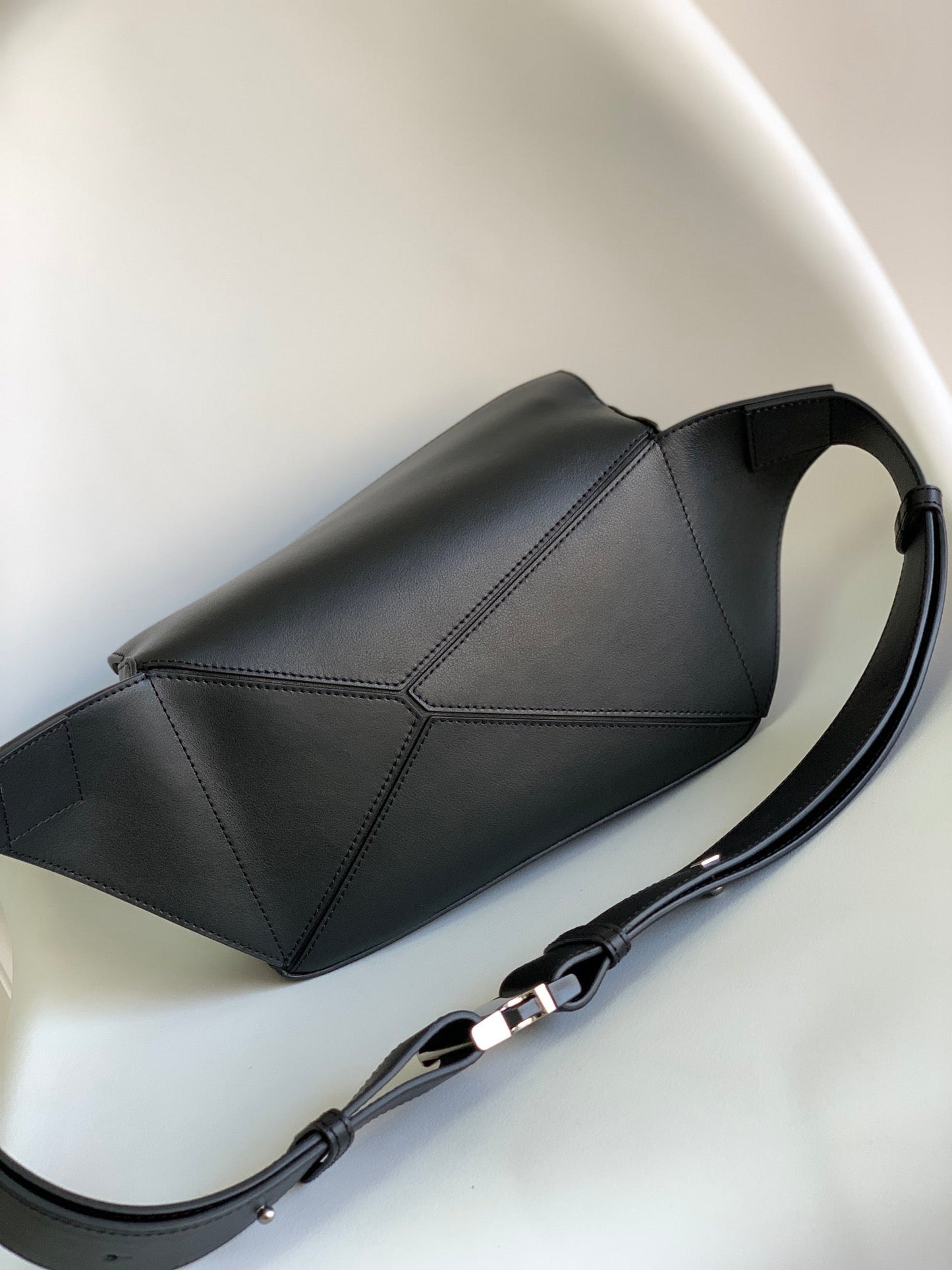 Loew Puzzle Small 24cm Black Leather Belt Bag mysite