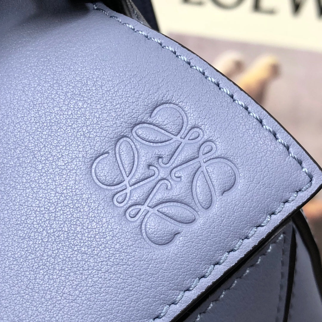 SMALL PUZZLE 24 BAG IN CLASSIC LIGHT PURPLE CALFSKIN mysite