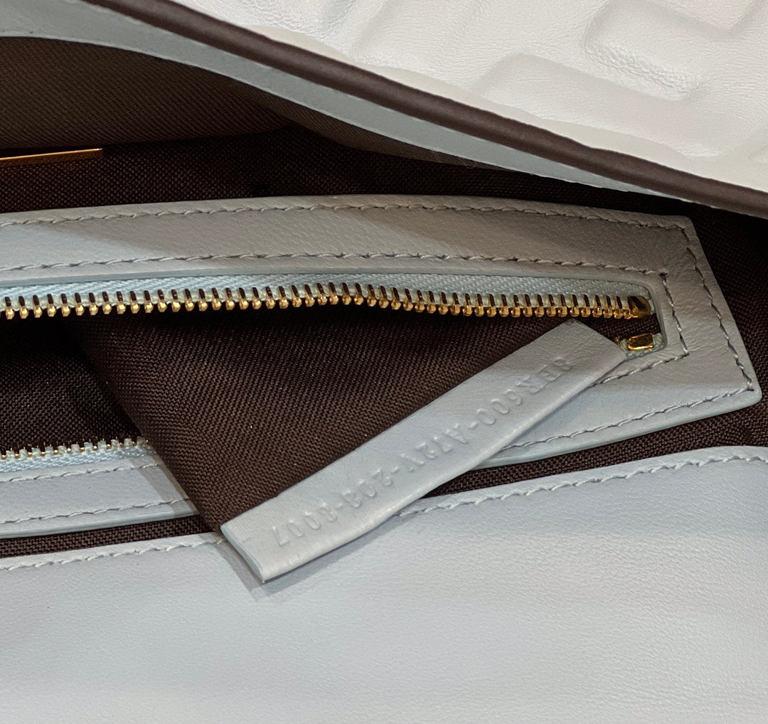 Baguette 27cm Cloud Blue Lambskin Gold Hardware mysite