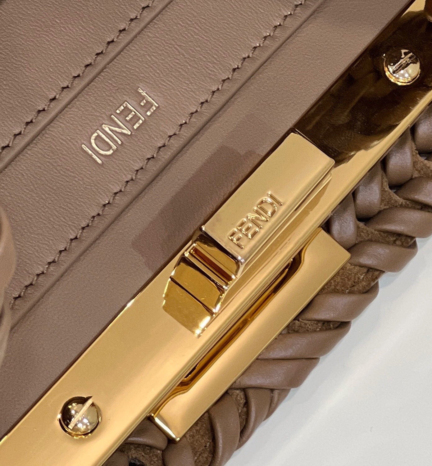 PEEKABOO ISEEU 27 IN BROWN SMOOTH CALFSKIN WITH WOVEN TRIM GOLD HARDWARE mysite