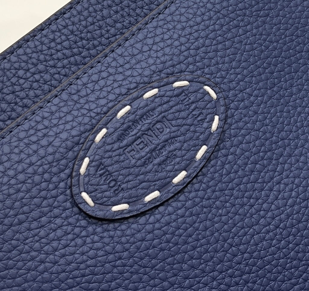 PEEKABOO ISEEU 33 IN NAVY BLUE GRAINED CALFSKIN SILVER HARDWARE mysite