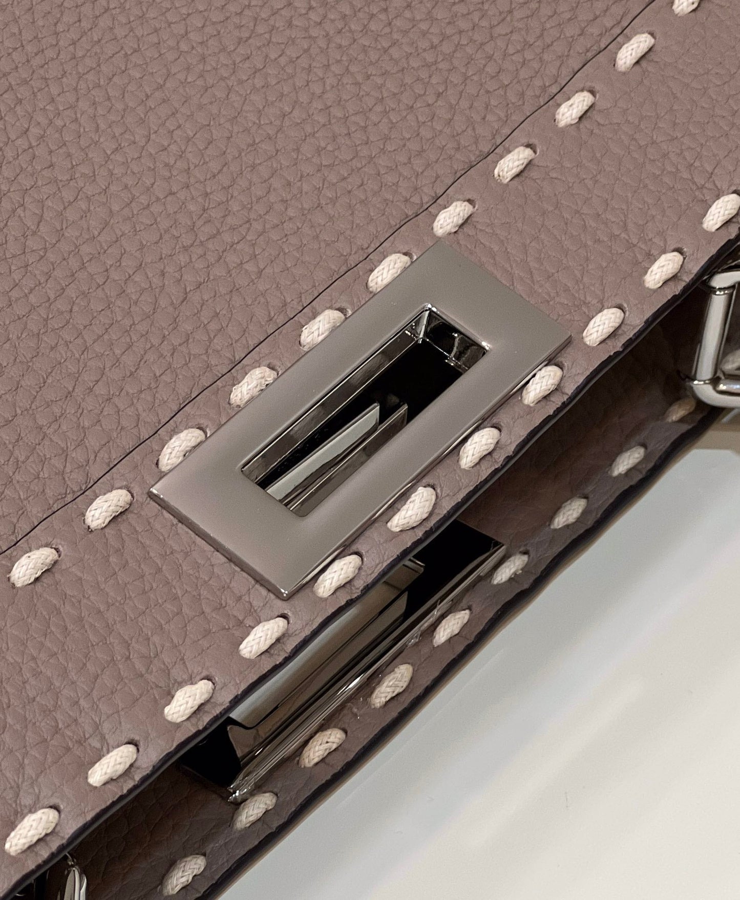 PEEKABOO ISEEU 33 IN TOBACCO BROWN GRAINED CALFSKIN SILVER HARDWARE mysite