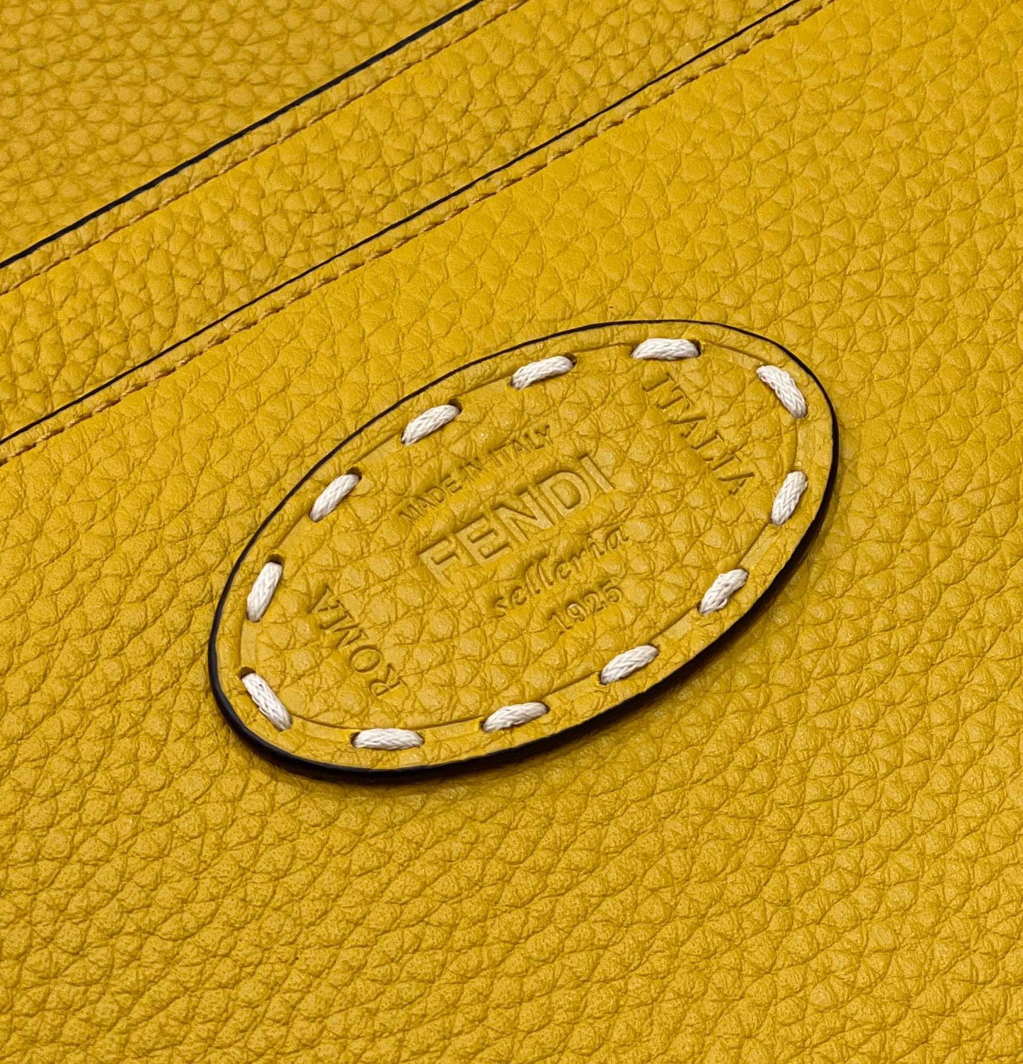 PEEKABOO ISEEU 33 IN YELLOW GRAINED CALFSKIN SILVER HARDWARE mysite