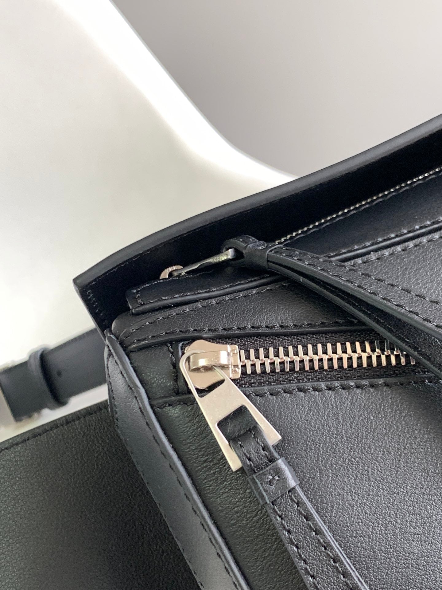 Loew Puzzle Small 18cm Black Leather Belt Bag mysite