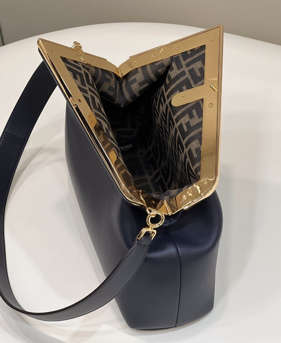 FENDI FIRST SMALL 32 IN BLACK NAPPA LEATHER BAG GOLD HARDWARE mysite