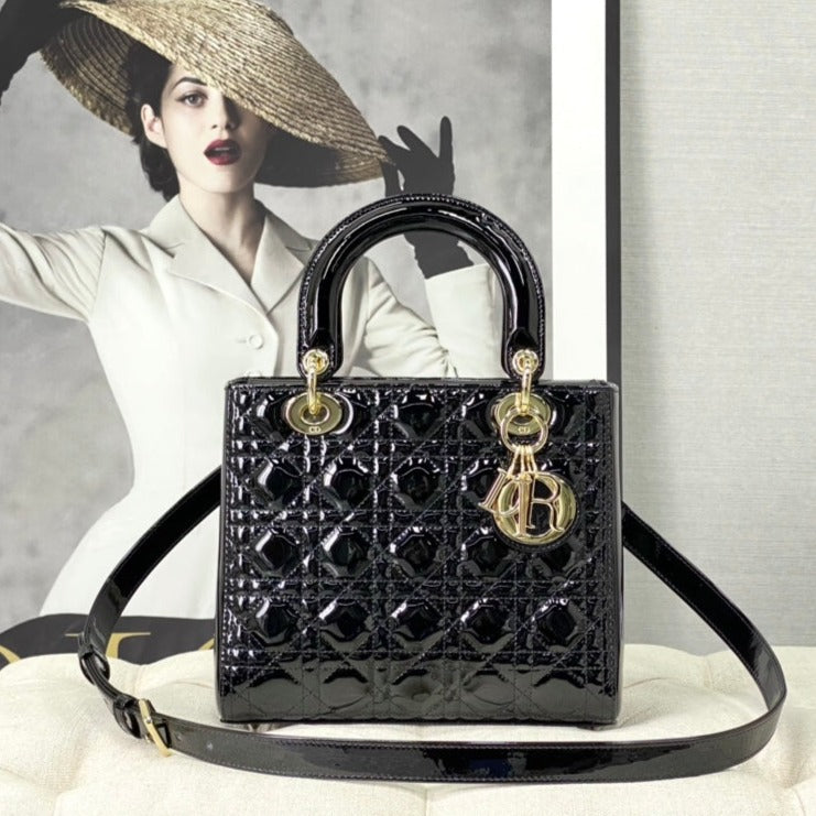 medium lady 24 black patent calfskin mysite