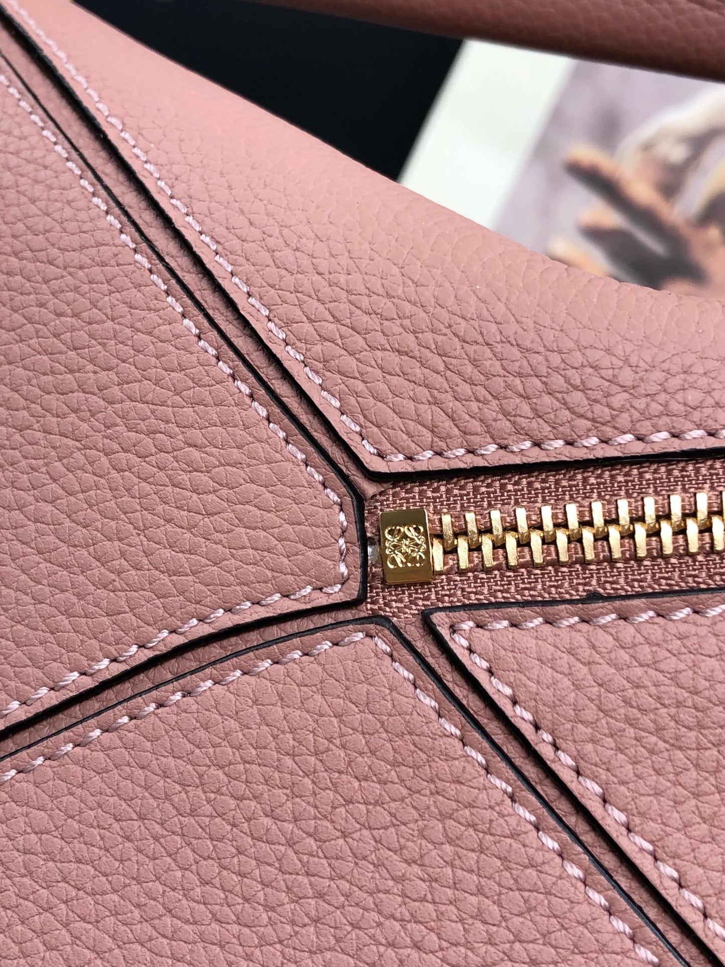 SMALL PUZZLE 24 BAG IN CLASSIC LIGHT PINK CALFSKIN mysite