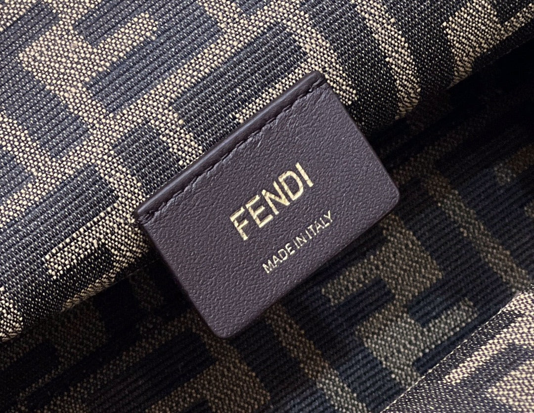 FENDI FIRST SMALL 26 WHITE LEATHER BAG WITH EXOTIC DETAILS mysite