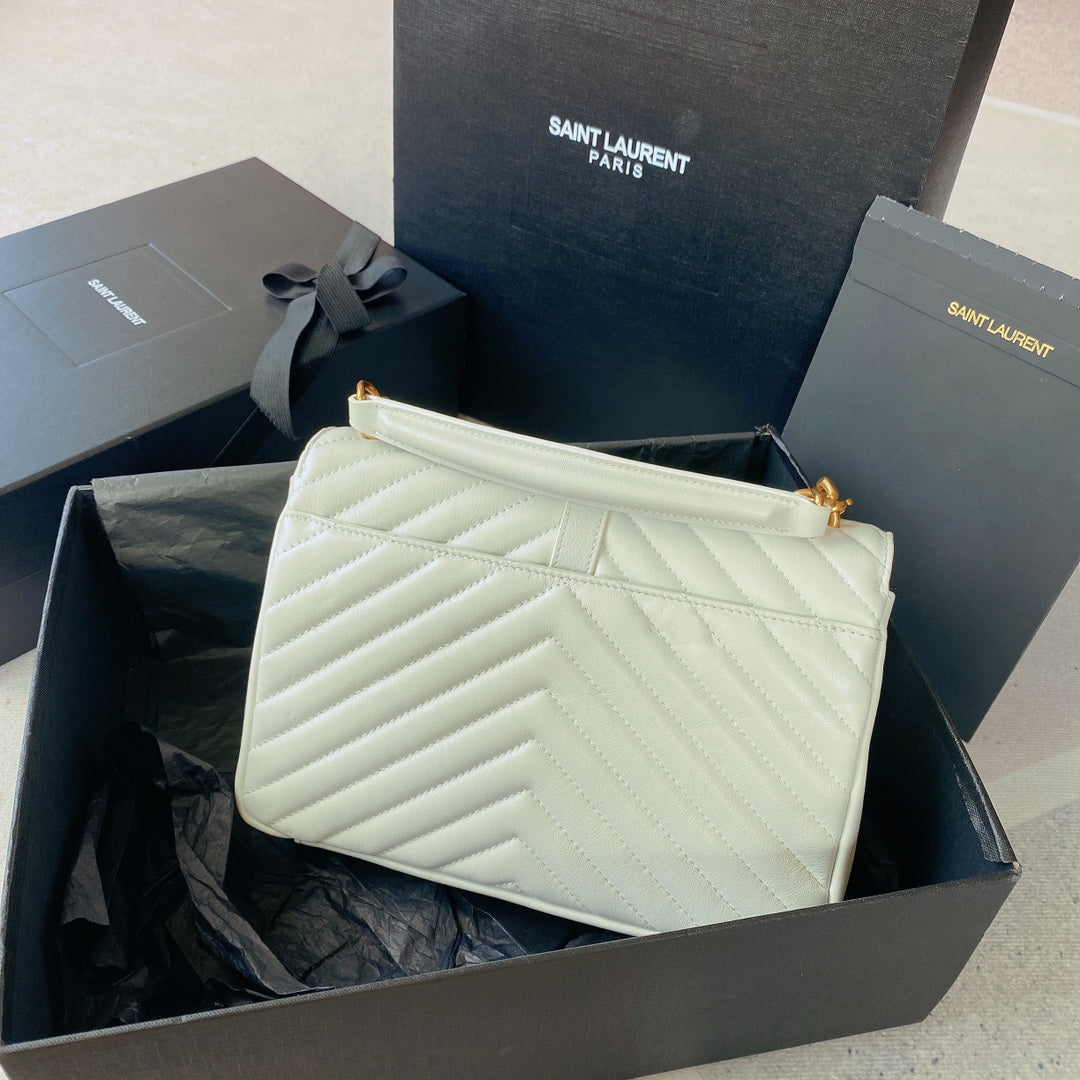 COLLEGE MEDIUM 24 IN WHITE LAMBSKIN GOLD HARDWARE mysite