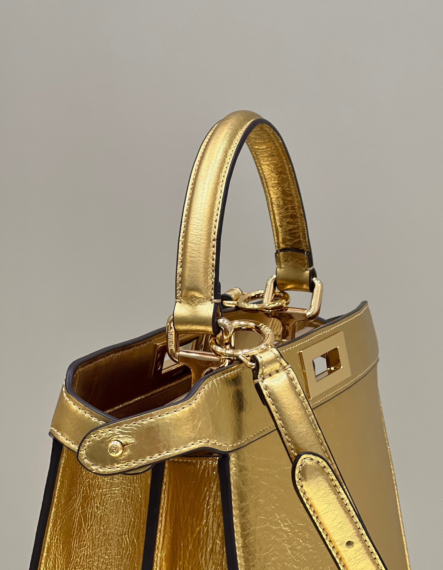 PEEKABOO ISEEU 33 IN GOLD METALLIC CALFSKIN GOLD HARDWARE mysite