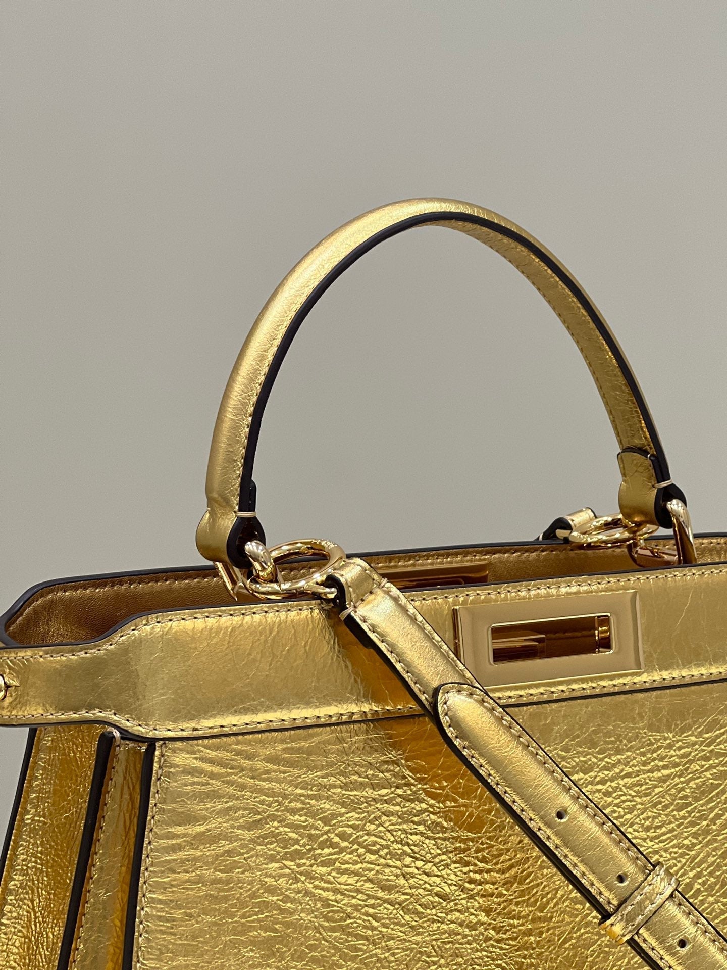 PEEKABOO ISEEU 33 IN GOLD METALLIC CALFSKIN GOLD HARDWARE mysite