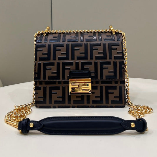 FENDI KANI 19 BAG IN BLACK MIX CHOCOLATE BROWN CALFSKIN WITH GOLD HARDWARE mysite