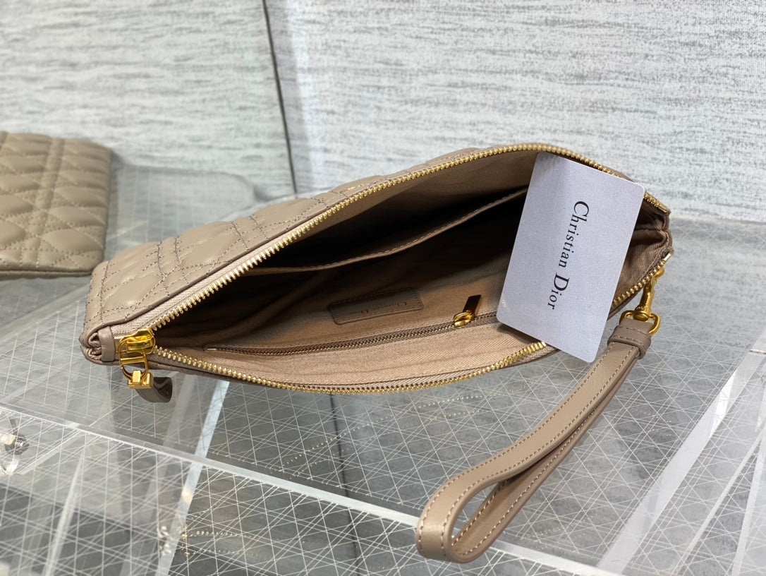 cd large caro daily beige calfskin pouch mysite